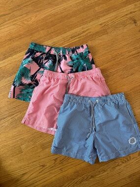 Men's Red Palm & Blue Striped Swim Trunks - Pack of 3 Men’s size small